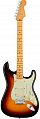 Fender American Ultra Stratocaster®, Maple Fingerboard, Ultraburst электрогитара, цвет санберст в комплекте кейс