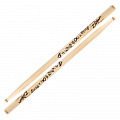 Zildjian ZASTBF Travis Barker Famous Artist Series барабанные палочки с деревянным наконечником, именные