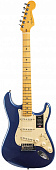 Fender American Ultra Stratocaster®, Maple Fingerboard, Cobra Blue электрогитара, цвет синий, в комплекте кейс