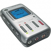 M-Audio MICRO TRACK 24 / 96 портативное устройство для звукозаписи на FLASH накопителе, 2 лин. вх., 2 микрофонных вх. с фантомным