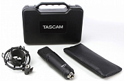 Tascam TM-180 микрофон студийный, мембрана 34 мм, в комплекте держатель"паук", чехол, кейс