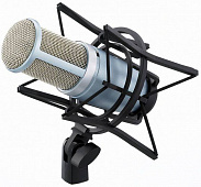 AKG Perception 220 конденсаторный студийный микрофон, 200 Ом